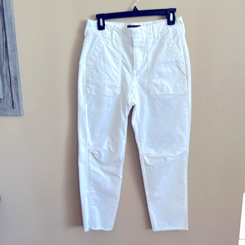 Banana Republic White Cropped Pants